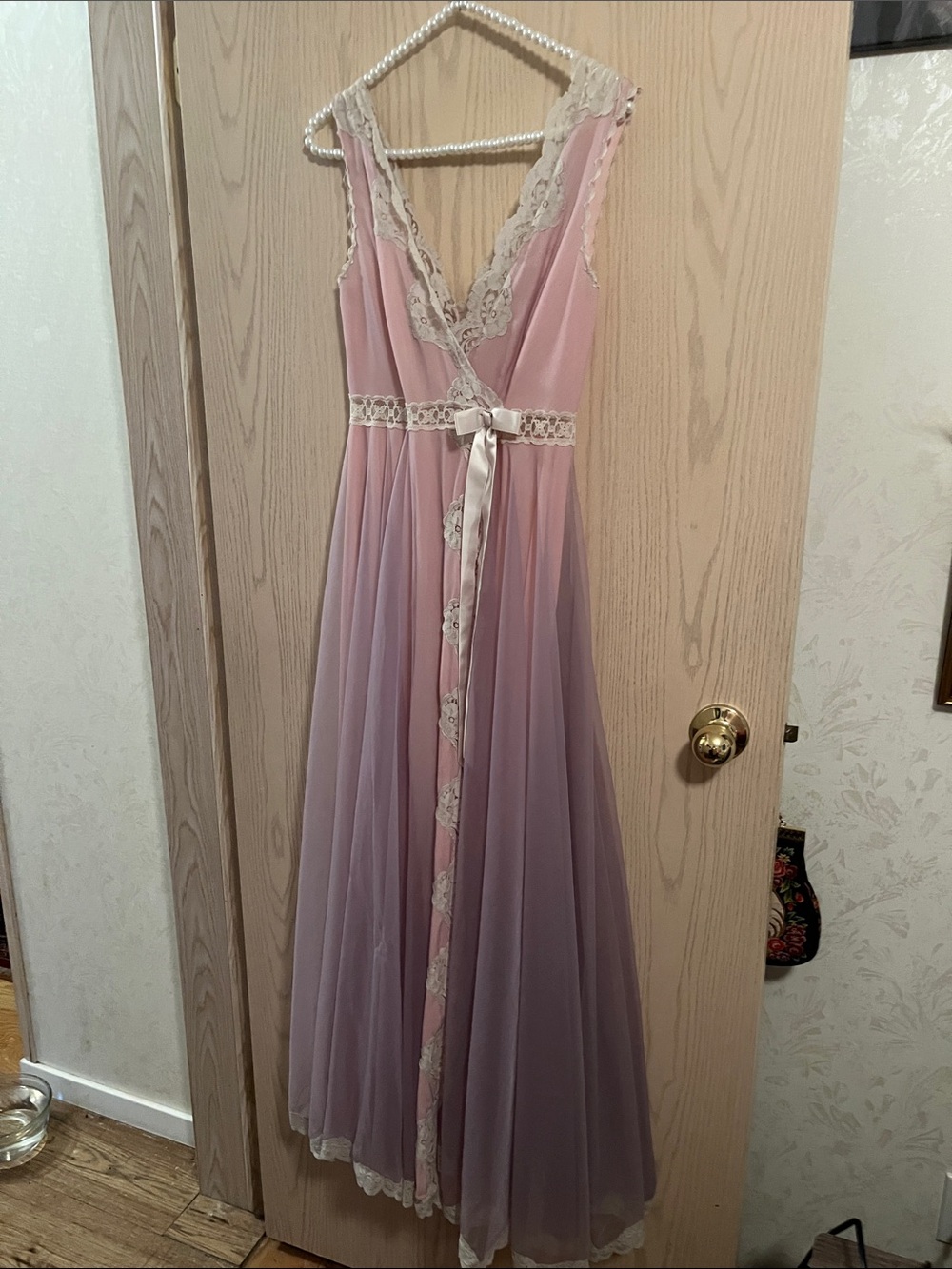 Romantic Pink to Lavender Ombre Lace-Trim Night Gown